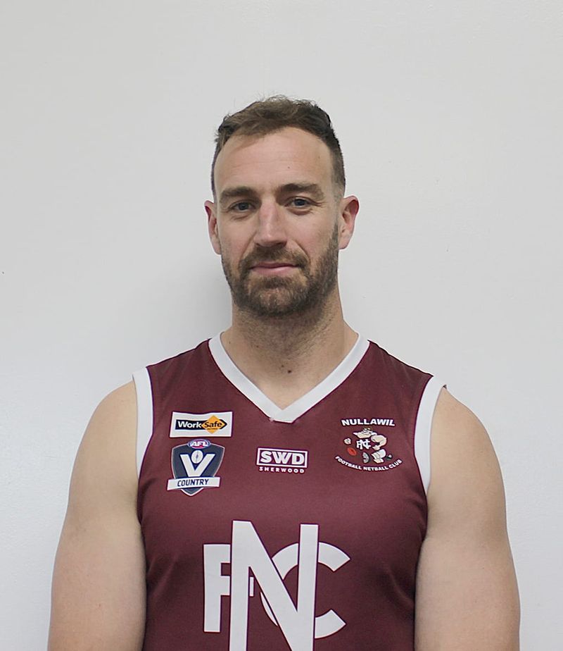 Nullawil Counts its Votes – Then Maroons’ Mad Monday post image