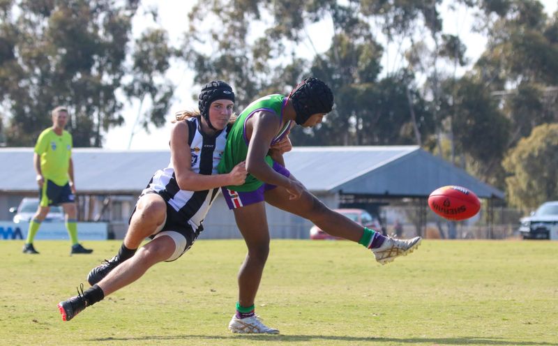Magpies Swoop on Bulls Under-17s post image