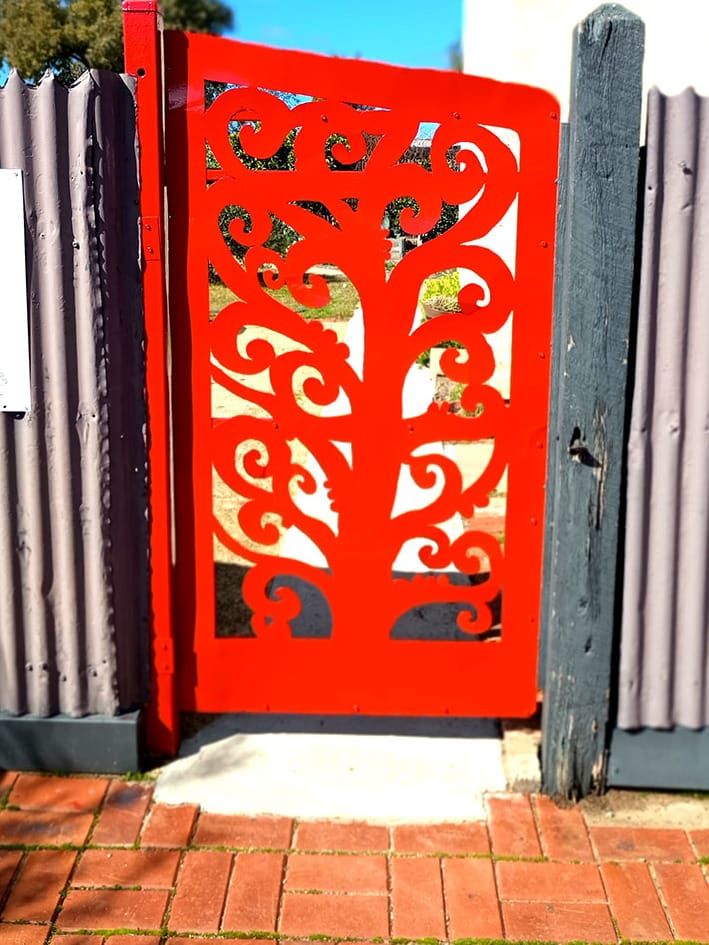 Facelift for Red Gate post image