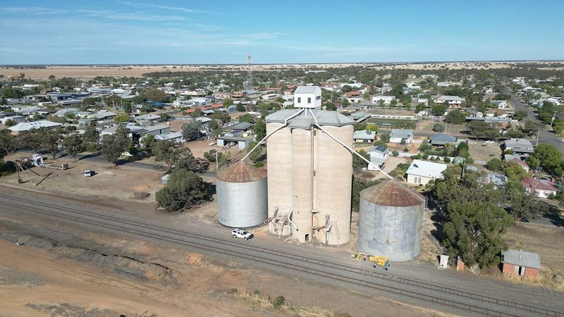 Birchip’s Silo Art Begins post image