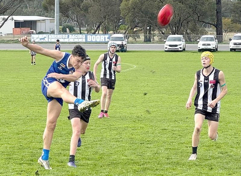 Magpies Thrive in Tough Conditions post image