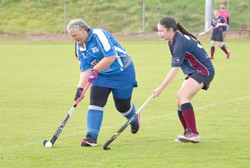 Lions Demolish Donald Hockey post image
