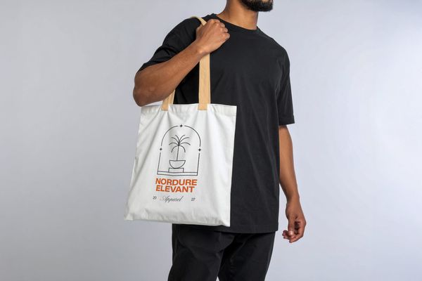 Clean Totebag Mockup