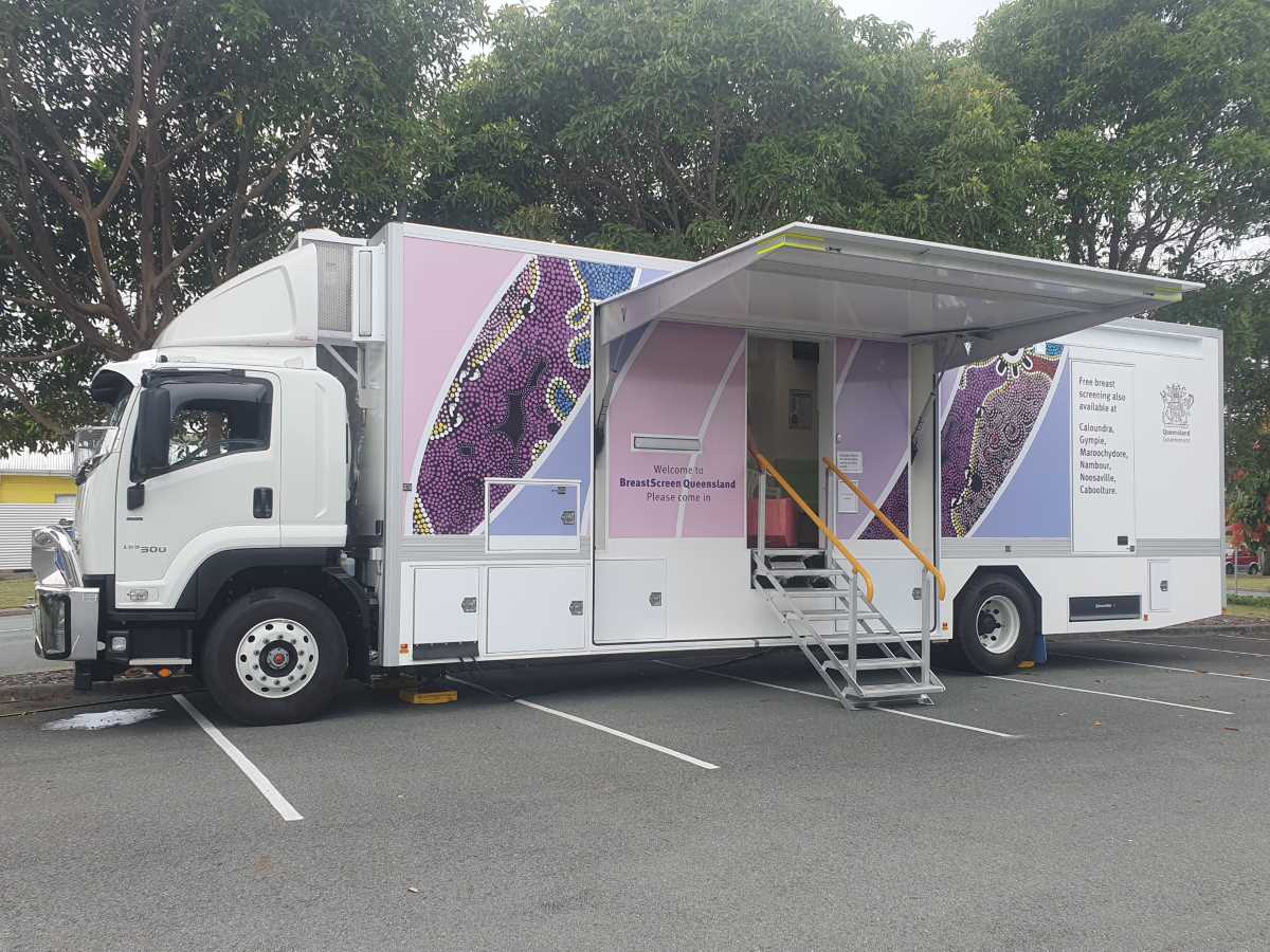 Don’t miss the bus! Book your BreastScreen appointment now.