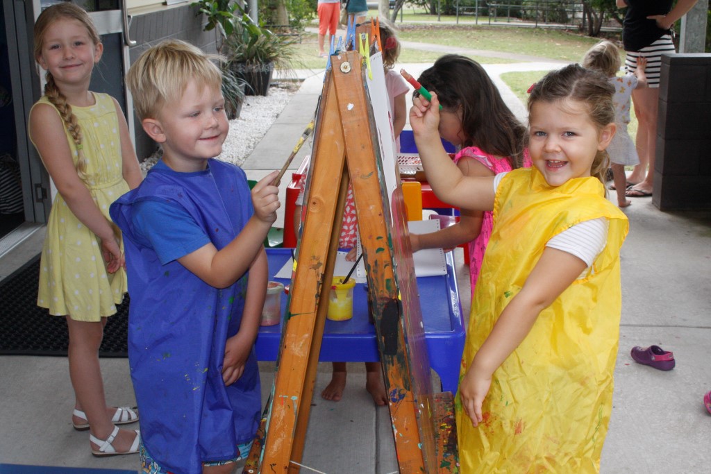 Playgroup Picassos Tehya Purnell, Blake Findlater and Lexie Bull can enter their works into the Rainbow Beach Art Festival