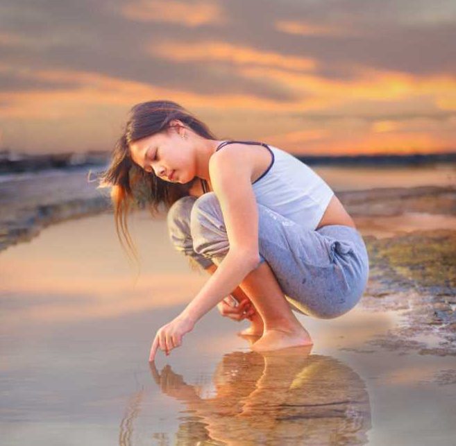 Grace Gale, ‘Magic Touch’, awarded A Grade Highly Commended, People competition