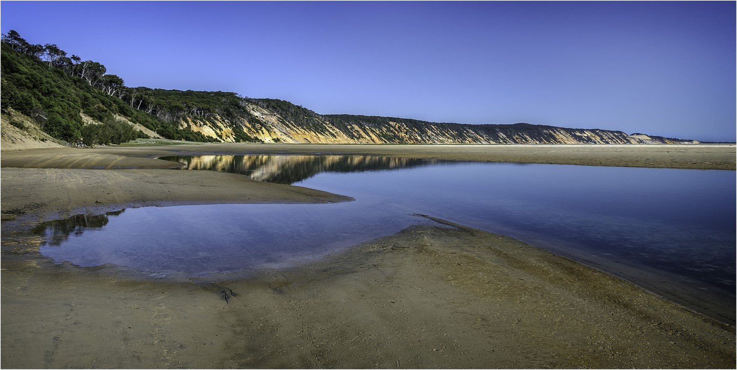 Coloured Sands from Double Island Point, photo by Julie Hartwig