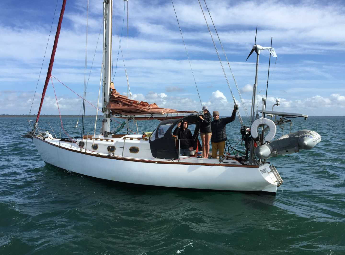 Tin Can Bay Coastguard - Grateful for a safe bar escort