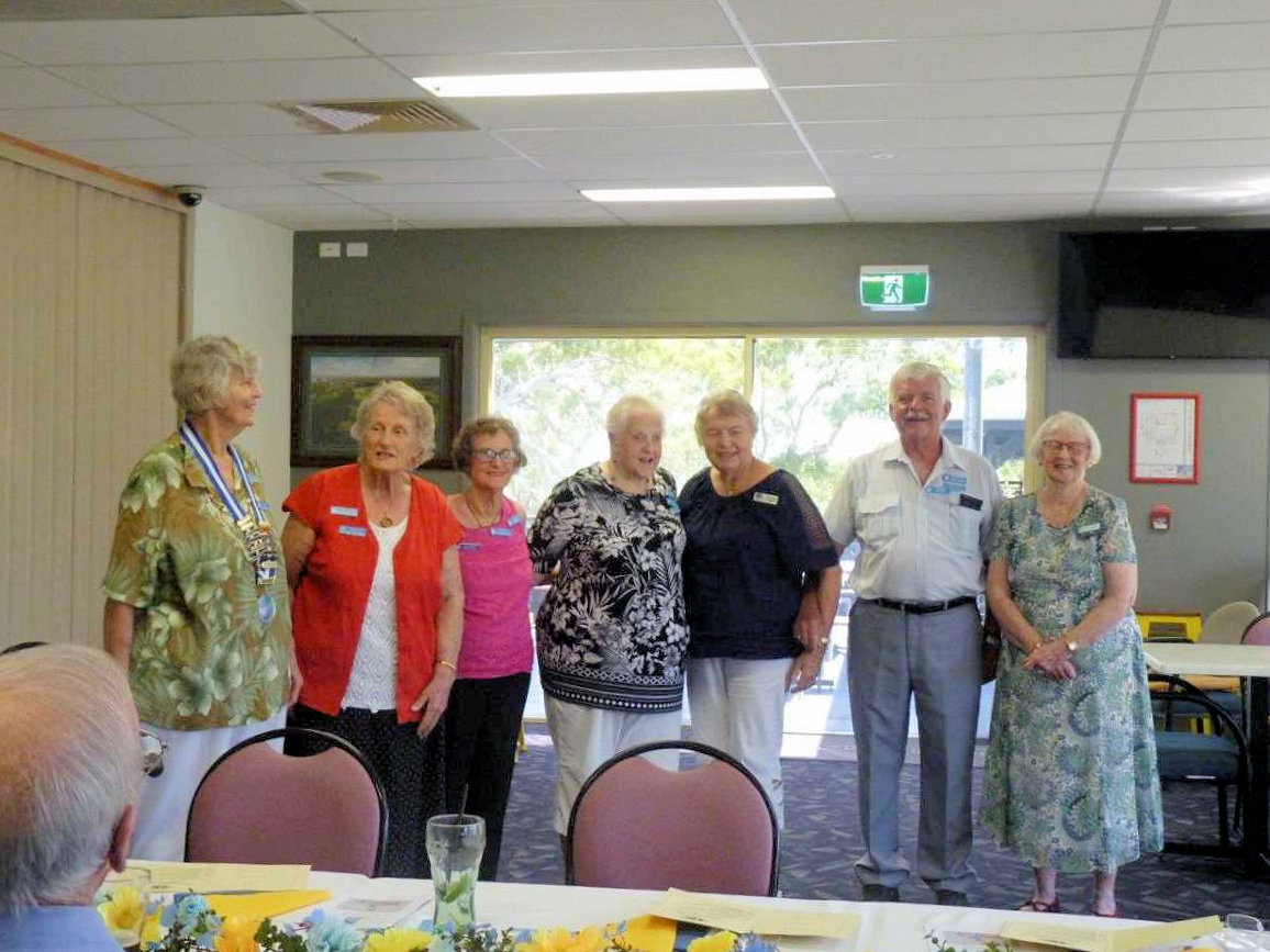 Our new 2023/24 Committee with Pam Carlson, PAQ Liaison Officer (3rd from right)