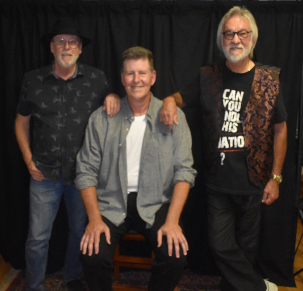 Rewind will entertain you on February 8 at the Tin Can Bay Country Club