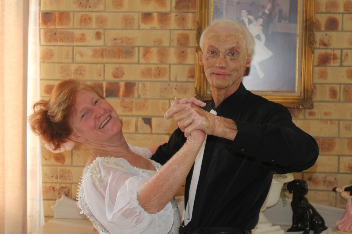 Margaret and John Dore will be at the Community Centre on June 9 to propose dance classes for the coast