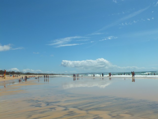 Last weekend - conditions were perfect on Rainbow Beach, ready for Easter. 