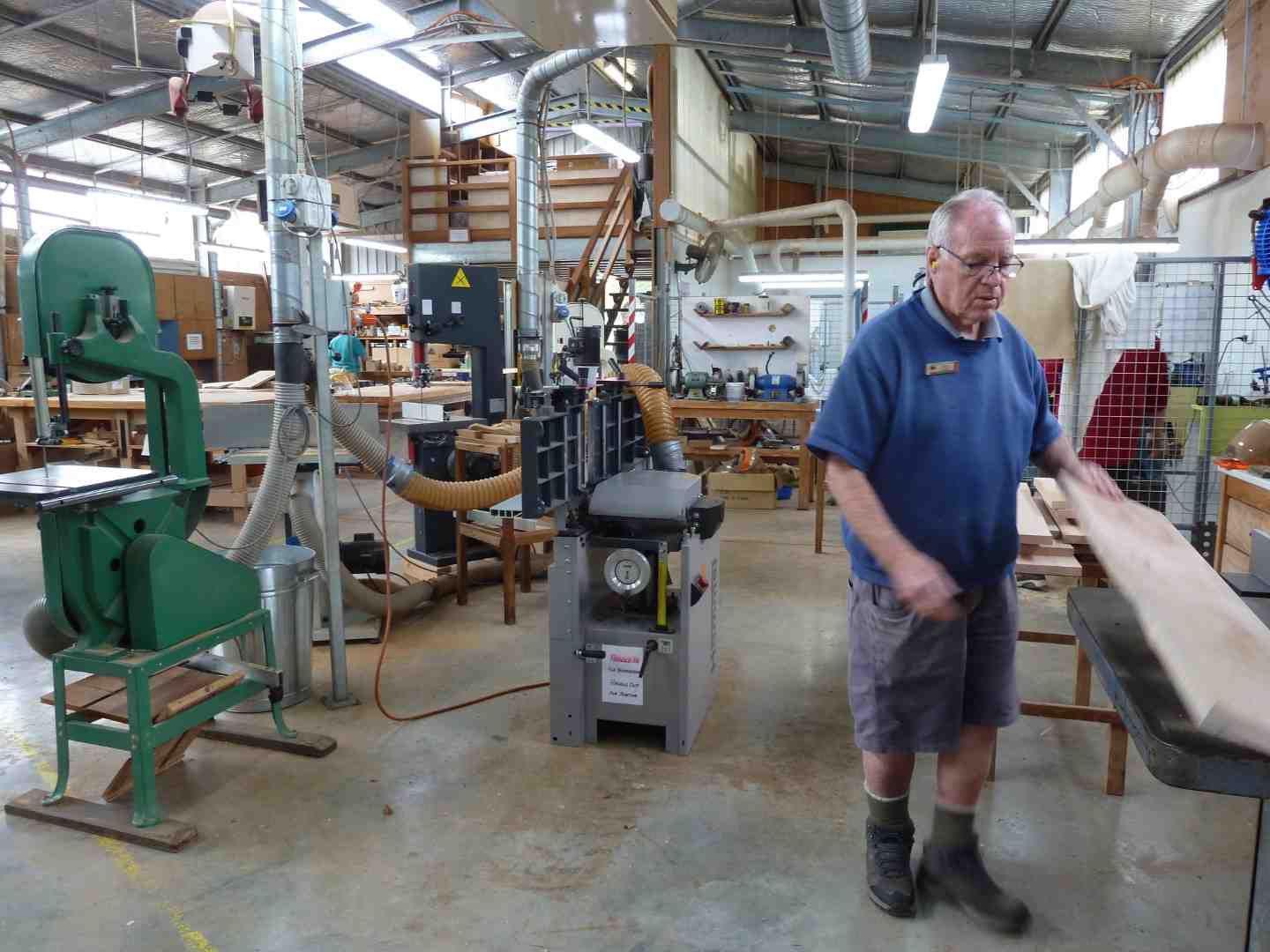 The Tin Can Bay Community and Mens Shed visited the Blackall Range Woodworkers Guild premises in Montville recently