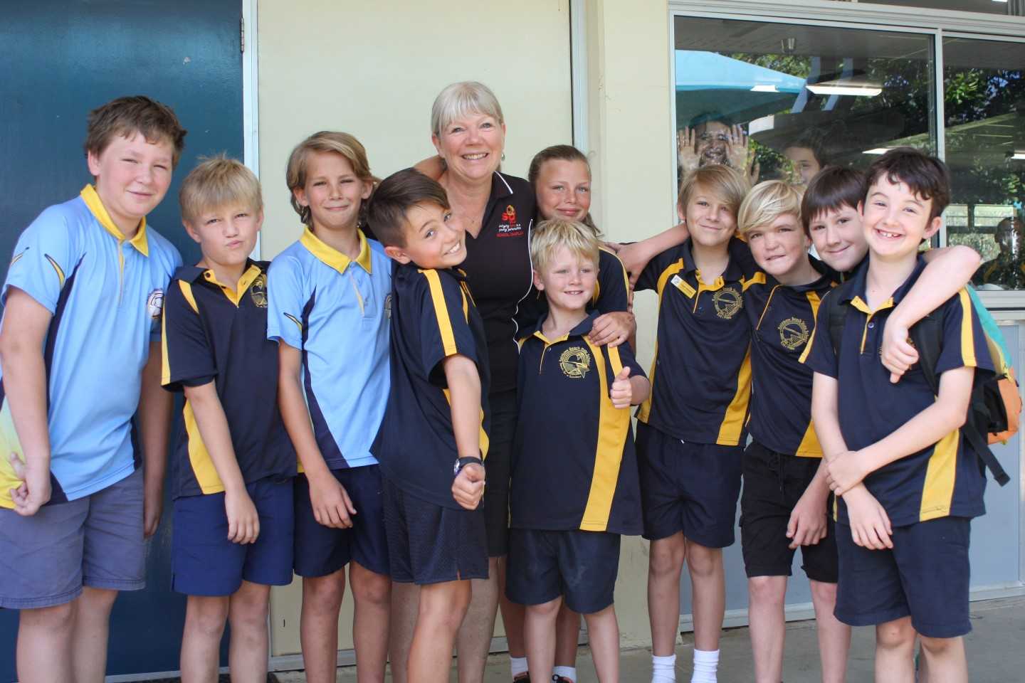 Rainbow Beach State School students will miss Chappy Ronnie (yes girls, I spotted you in the window!)