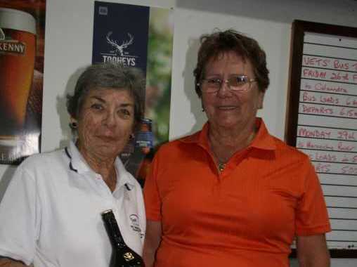 Marilyn Richards receiving her hole-in-one badge and prize from our Lady Captain, Janet Reibel