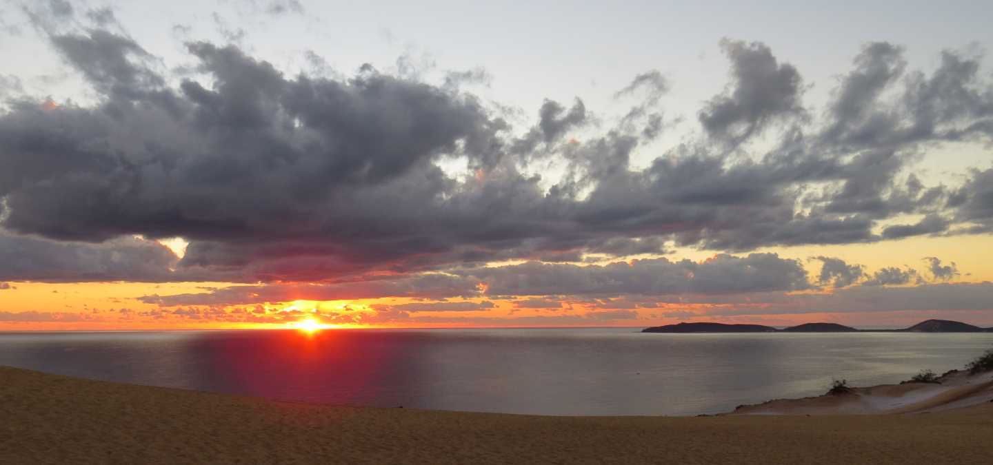 What could be more romantic - a sunrise for two at Carlo Sandblow?