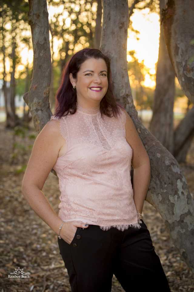 Qualified marriage celebrant and beauty expert, Zaneta will have you looking and feeling fabulous on your special day
