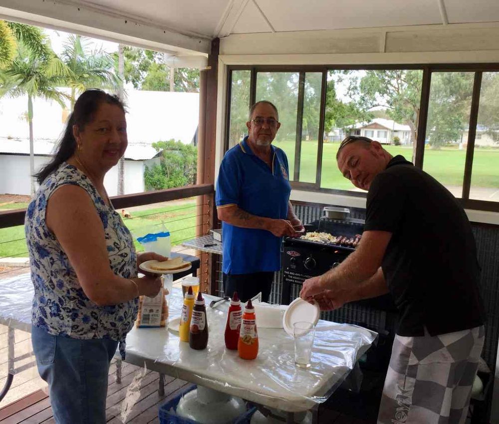 Drop-in Sausage Sizzle Supports Tin Can Bay Community post image