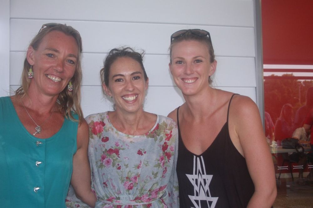 Make a New Year's resolution to volunteer in 2015 post image