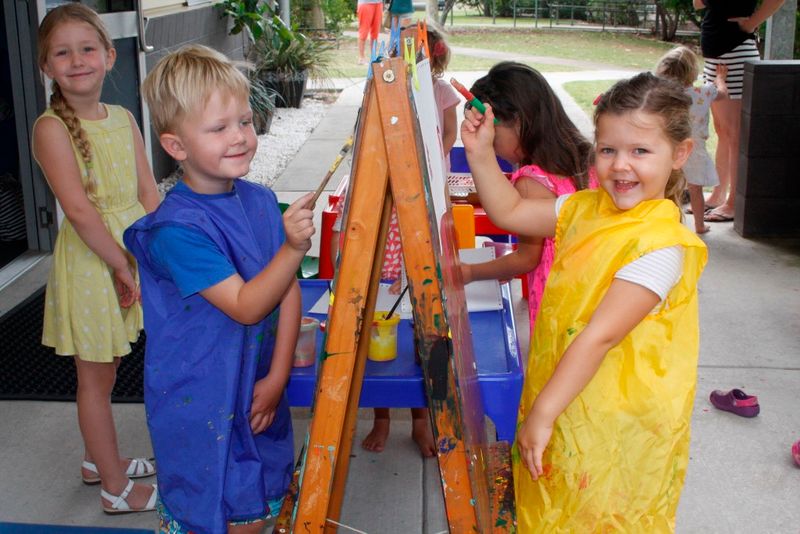 Playgroup Picassos Tehya Purnell, Blake Findlater and Lexie Bull can enter their works into the Rainbow Beach Art Festival