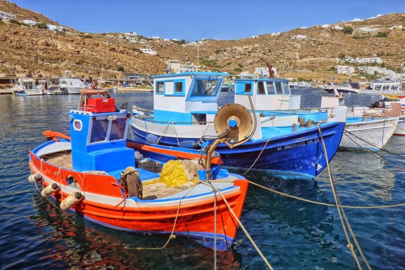 Lobster Boats by Peter Cahill won a B Grade Honour