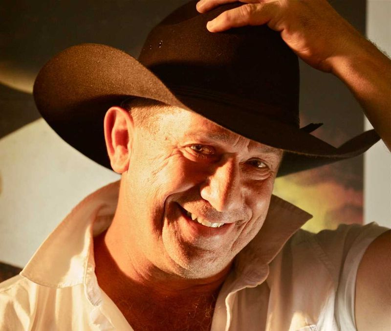 Lance Friend performs at the Rainbow Beach Sports Club