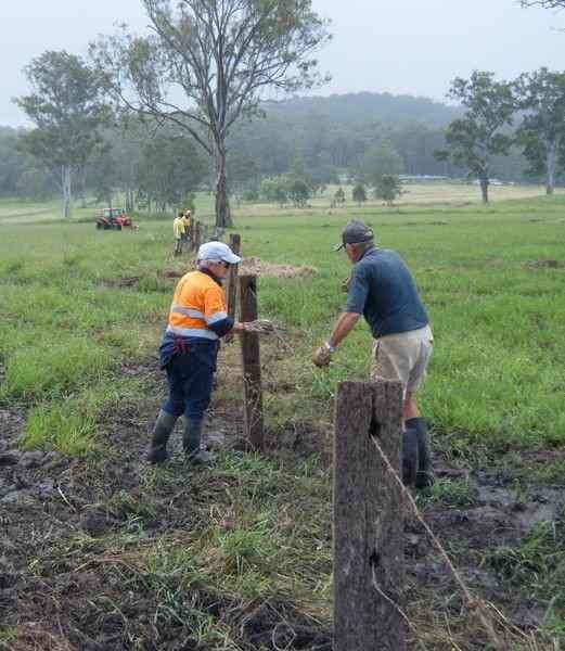Blaze-Aid volunteers working near Goomeri.