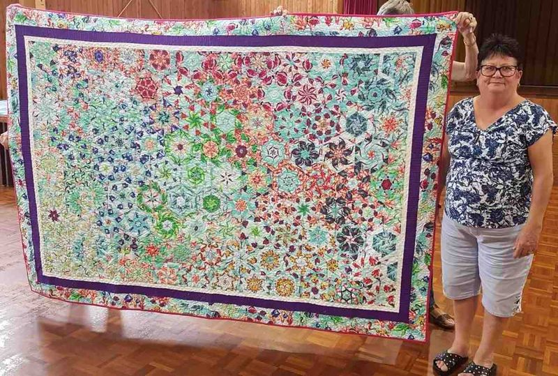 Leonie’s kaleidoscope quilt