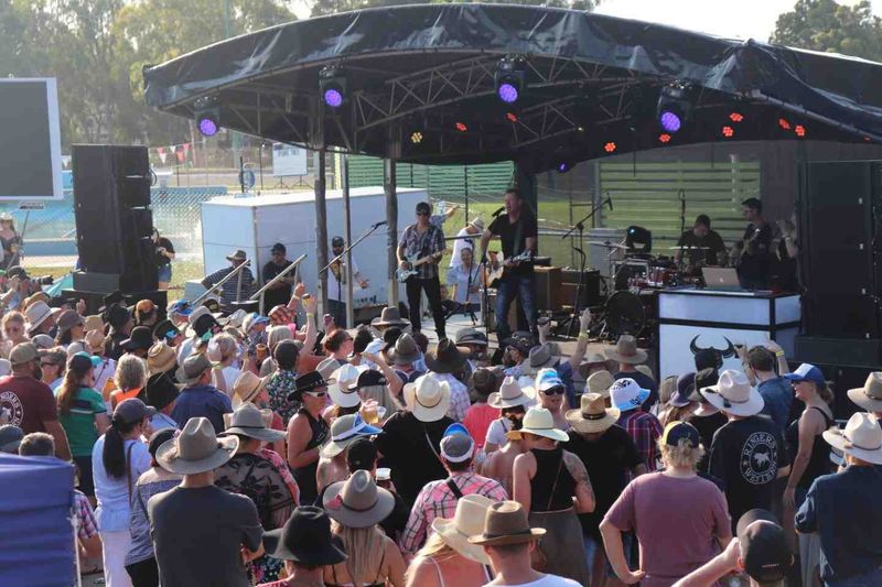 The 2019 Country at the Beach was a huge success and the 2020 event will be just as exciting