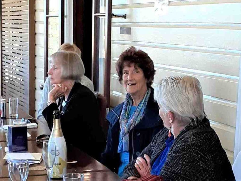 Long-time club member/paddler also long-serving Club Secretary Elaine Dimock, celebrates birthday with fellow Dragons