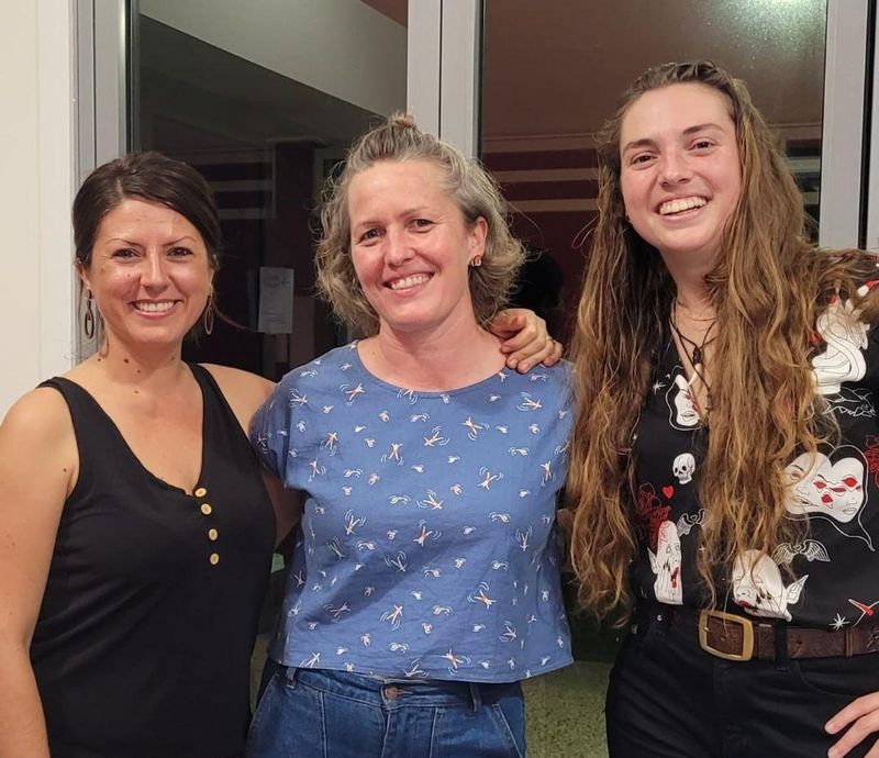 Hall president Elisa Seul, tour manager Kate Atkinson, and performer Tullara