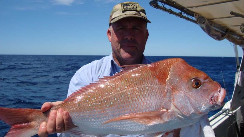 Steven is happy with this quality snapper