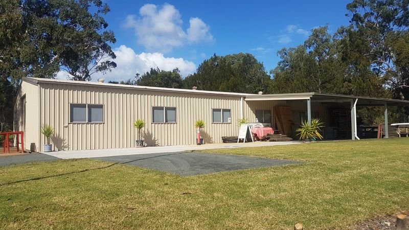 The Men’s Shed and grounds have been lovingly maintained by members over the previous months and it is looking great!