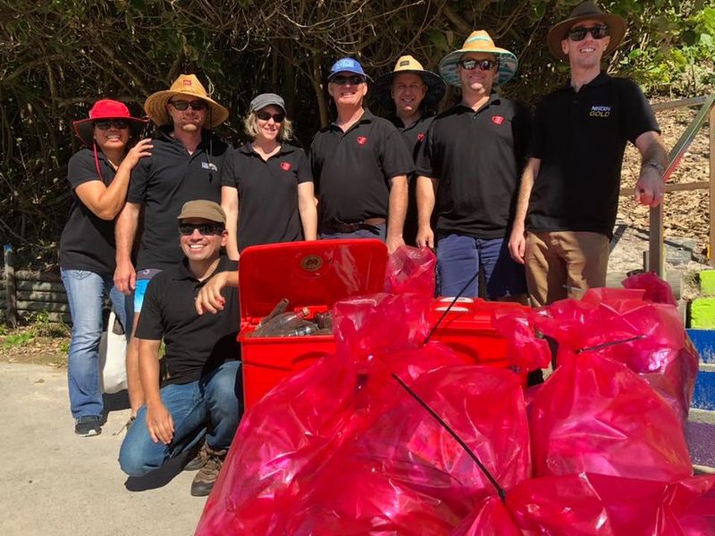 Nestle Gympie Clean Up -50 Nestlé volunteers from the Gympie factory donned gloves to clean up rubbish along the beach and du