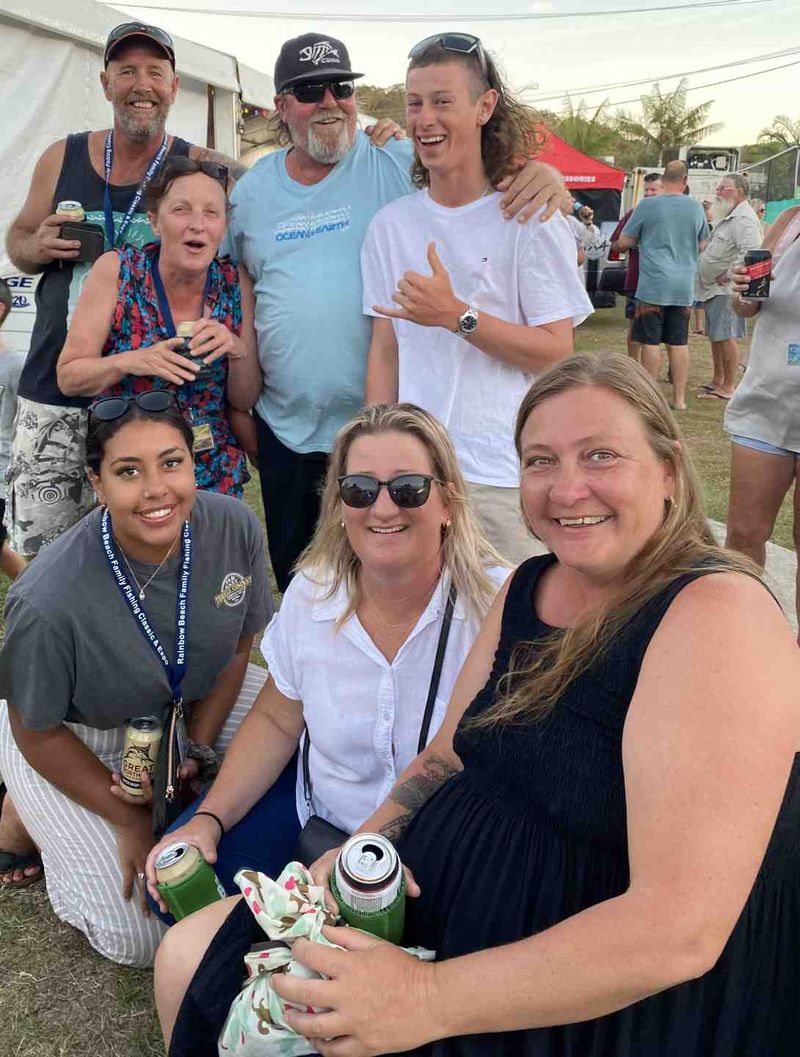 Raninbow Beach Fishing Classic - Locals Cameron Betteridge, Anna Gremmel, Simon Emms, Tom Head and Jaz Dowling, Tamara Emms a