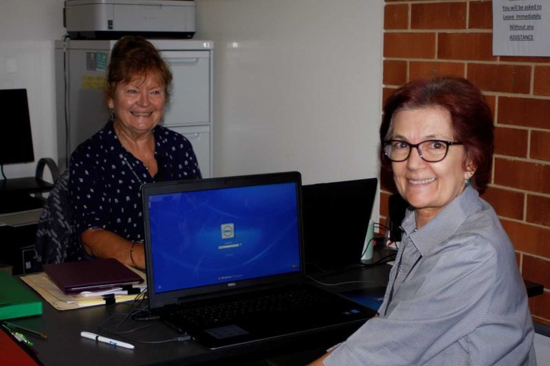Eileen Holyoak and Lynette Cunningham