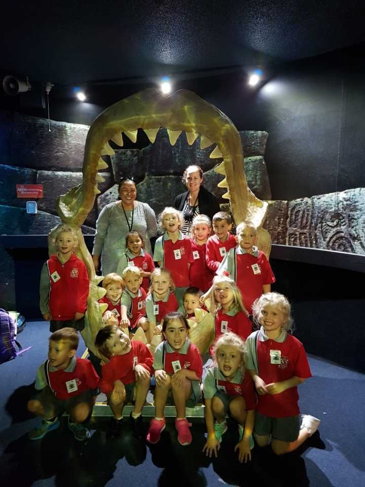 Prep students meet Jaws