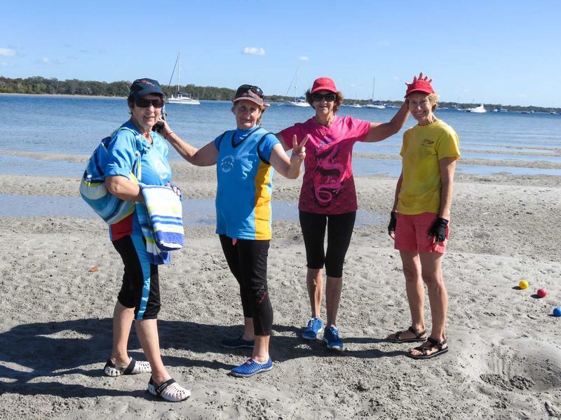 Dragon paddlers Andrea Casey, Suzan Malligan, Elaine Dimock and Linda Palmer welcomed the Yachties ashoreDragon paddlers Andr