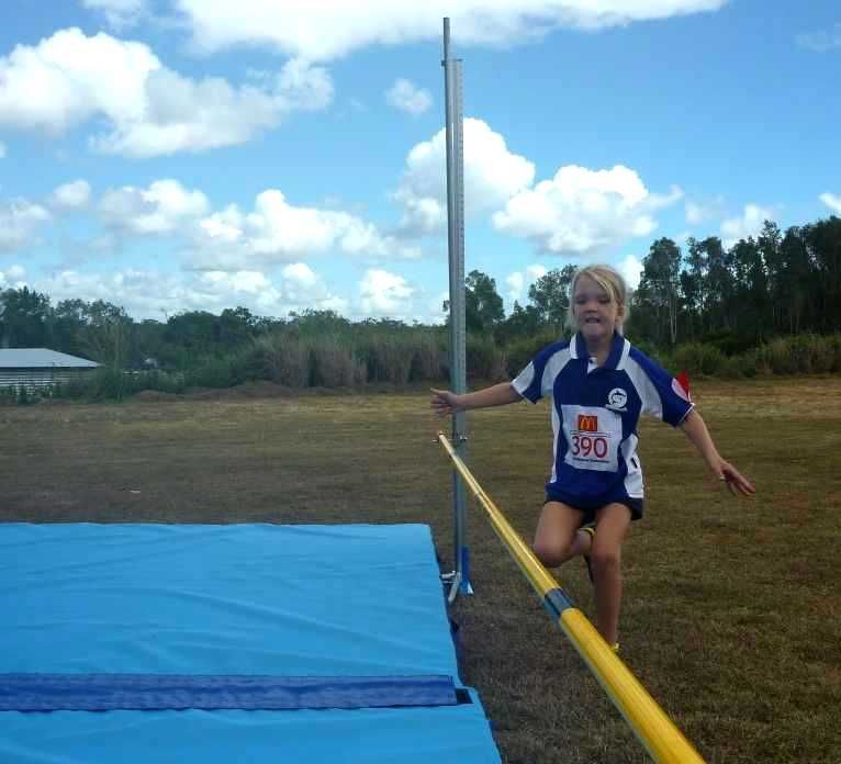 Jahli Parton makes a high jump attempt