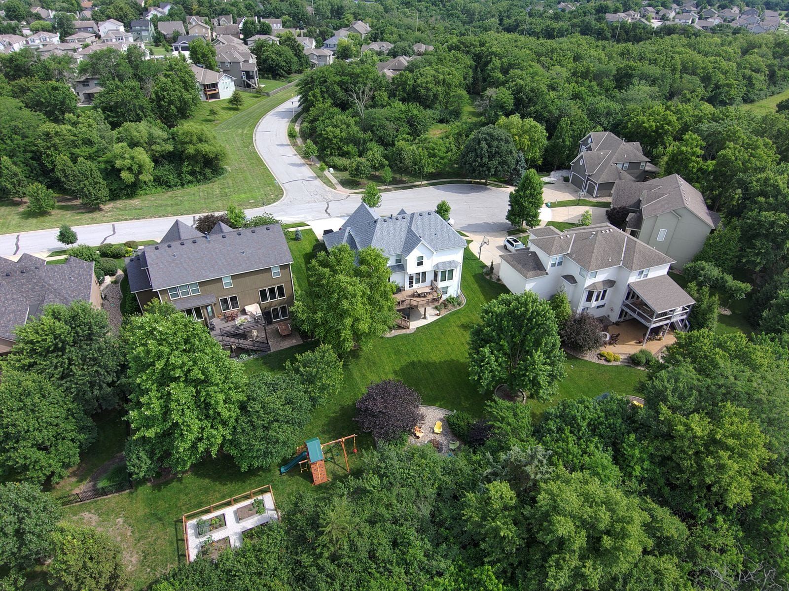 Franklin Advances Poplars Reserve Annexation; Brentwood Moves on Crews Subdivision and a 40% Green Space Rule