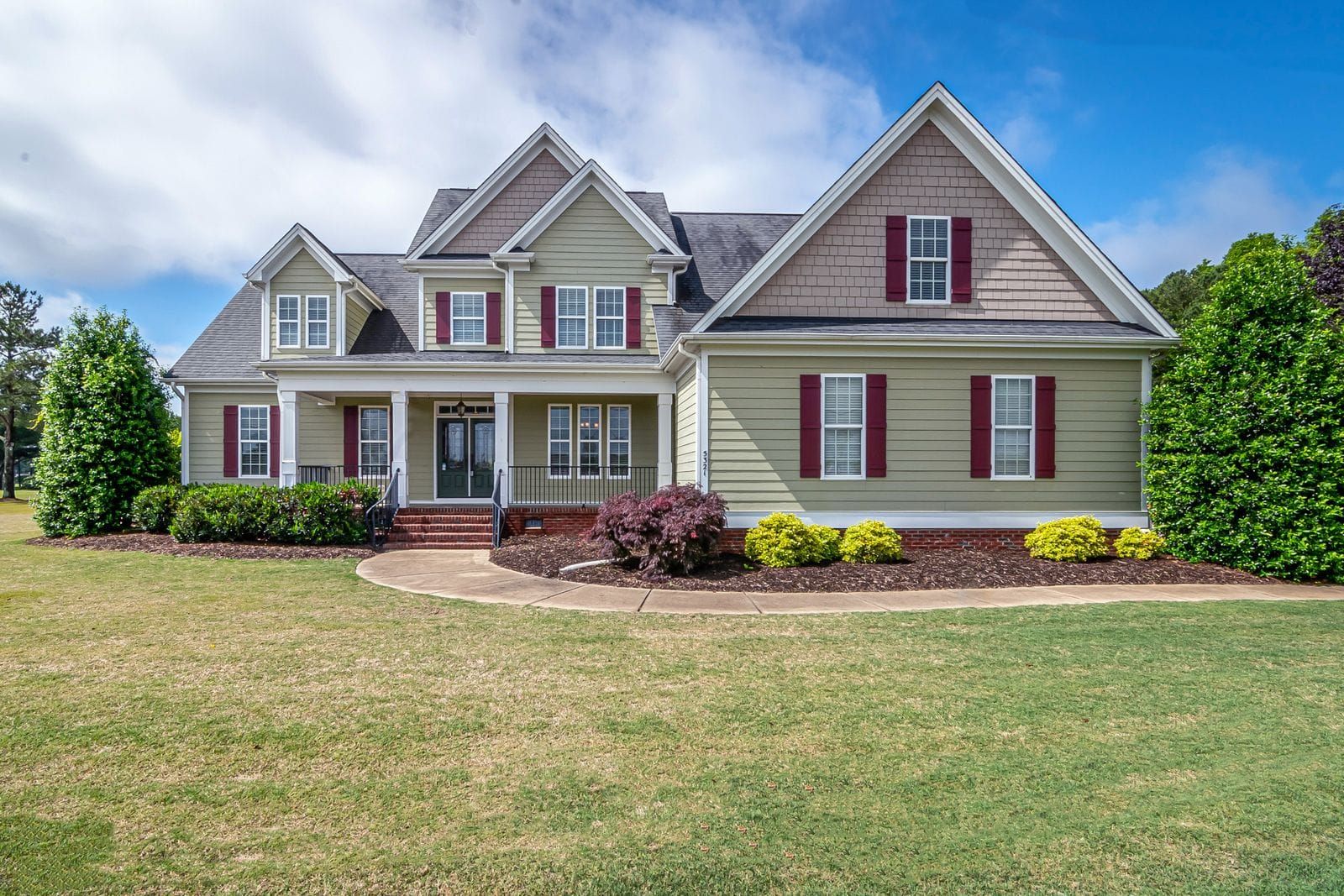 Photoreal Chattanooga hillside home with Lookout Mountain ridgeline, no people or text