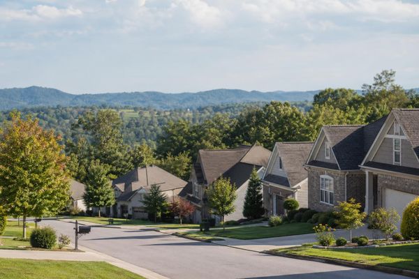 Mt. Carmel Tennessee neighborhood with appealing homes and rolling Northeast Tennessee landscape