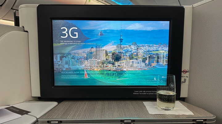 Flyin' Fancy for Peanuts: Travel Hacks That'll Make You Feel Like A Star.