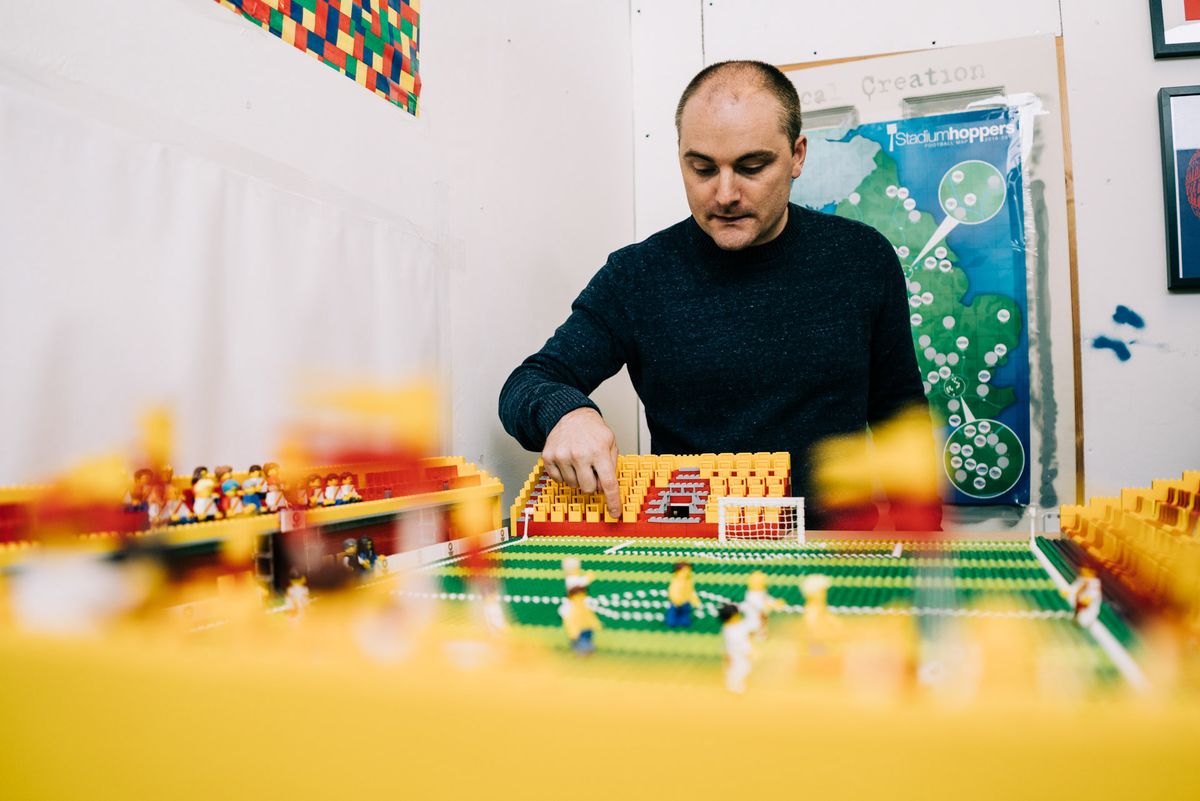 LEGOS AND FOOTY | F.C. BRICKSTAND BRICK BY BRICK