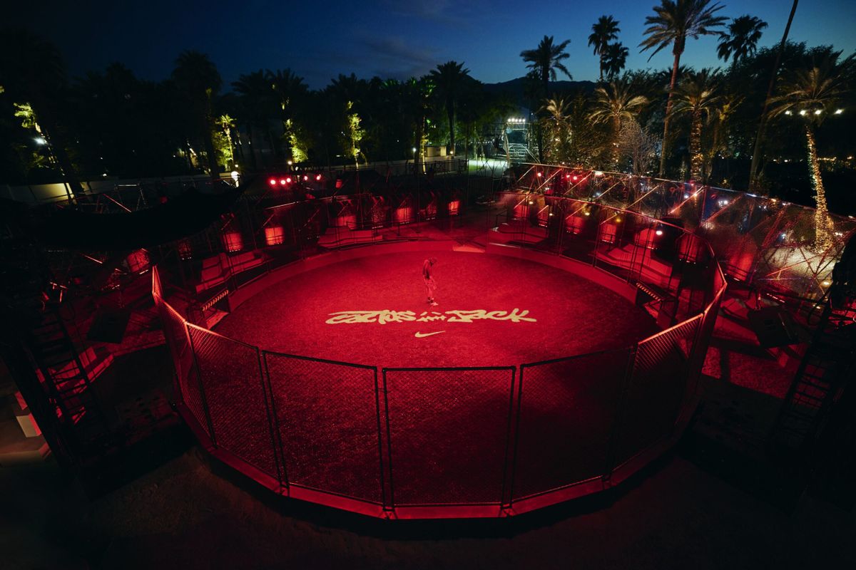 Nike Travis Scott Mad Maximus Coachella