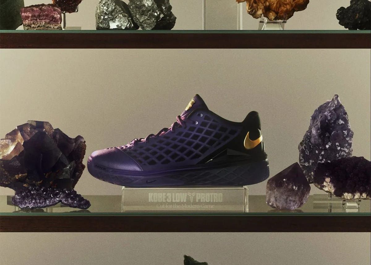 FC Barcelona x Nike Kobe 3 Low Protro in purple with a metallic gold Swoosh