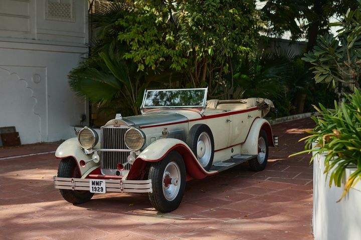 1930 Packard 745 - The Epitome of Luxury