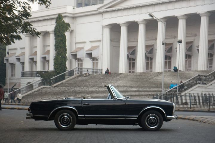 Fali & His 230SL