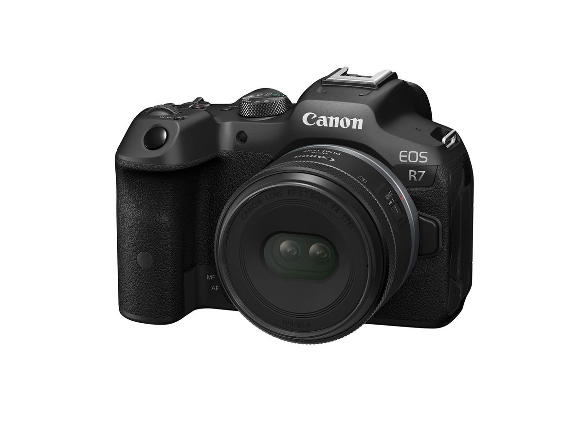 Canon Unveils Dual Lens for Spatial Video on Apple Vision Pro
