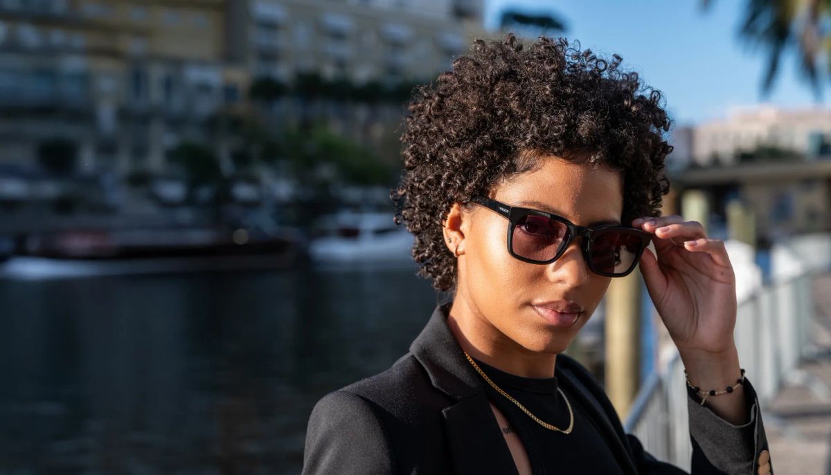 Vuzix Gains $5M Investment Toward Waveguide Scale-Up